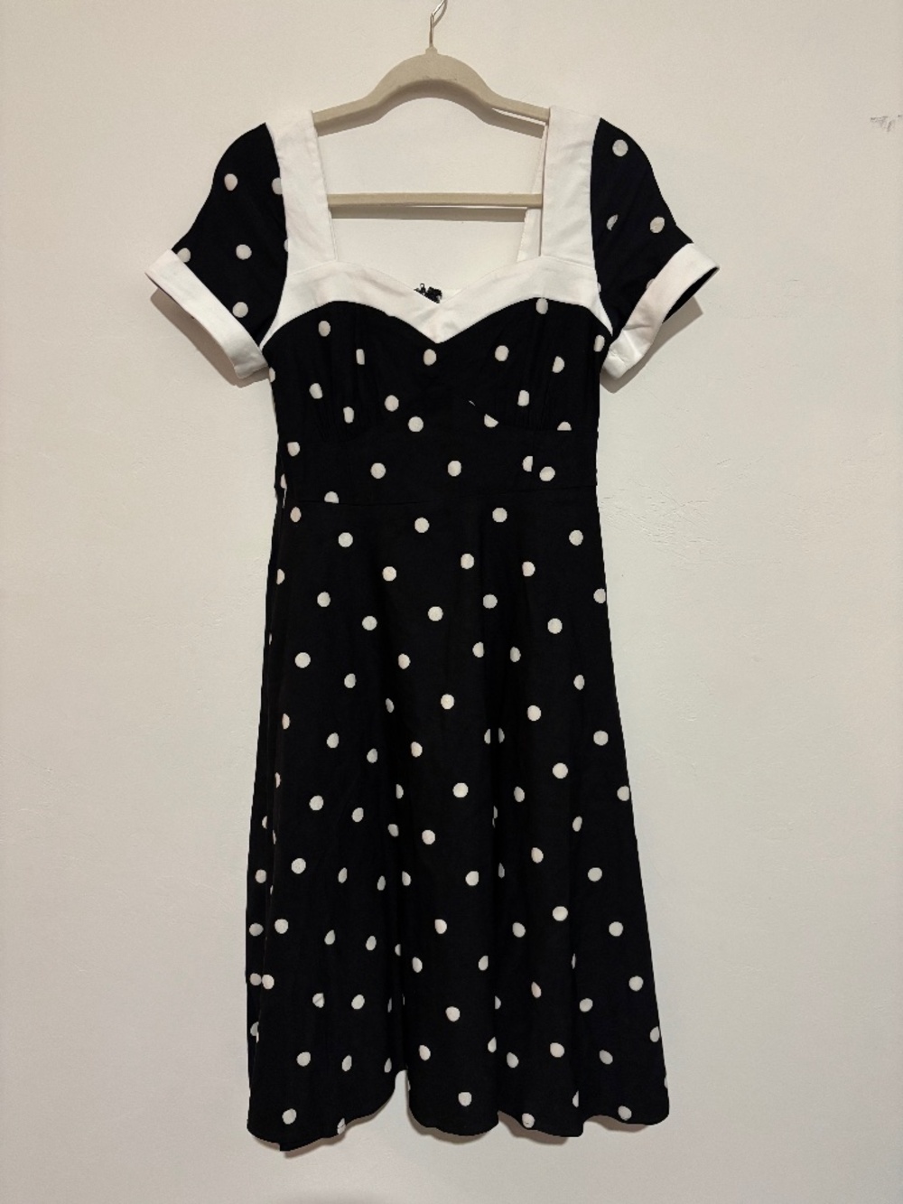 NWT Unique Vintage Black And White Polka Dot Dress Womens Size M Sweetheart